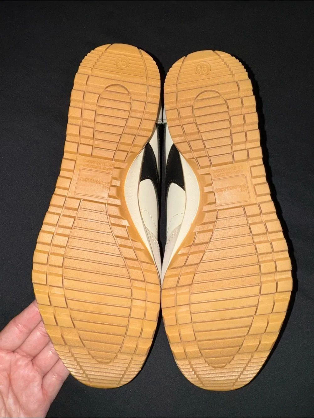 No Boundaries Cream and Black Retro-Style Women's Sneakers